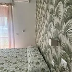Lejlighed Andrea Accomodation *