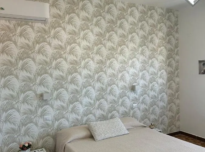 Апартаменты Andrea Accomodation