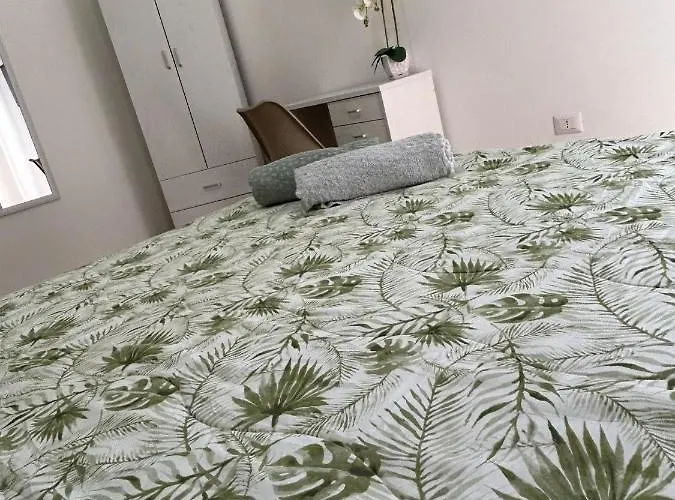 Andrea Accomodation Апартаменты *