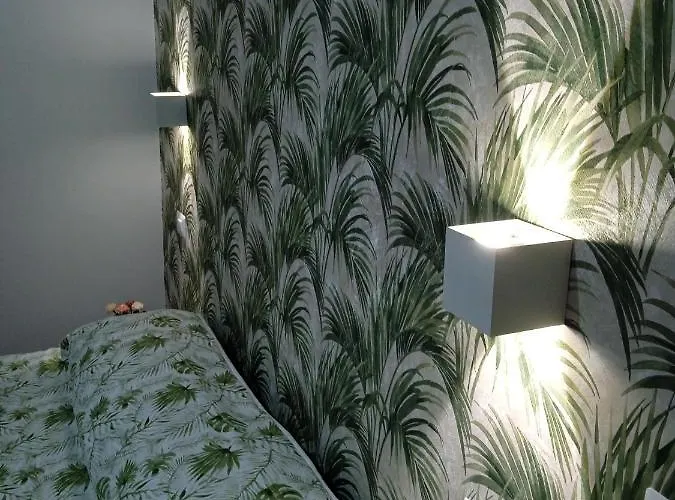 Апартаменты Andrea Accomodation *